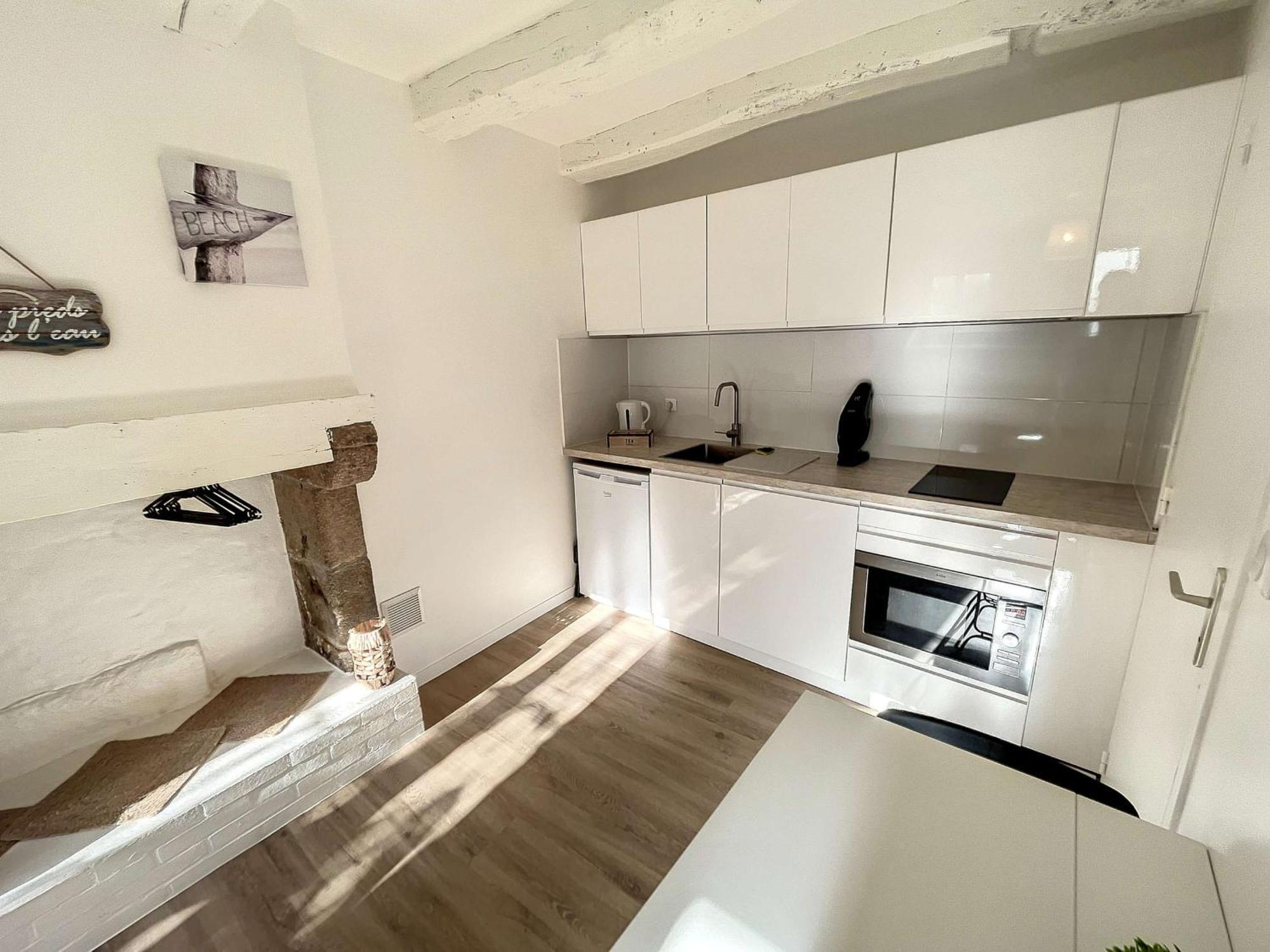 Apartment Refait A Neuf Avec Terrasse - Animaux Admis, Wi-fi Gratuit - Fr-1-361-562